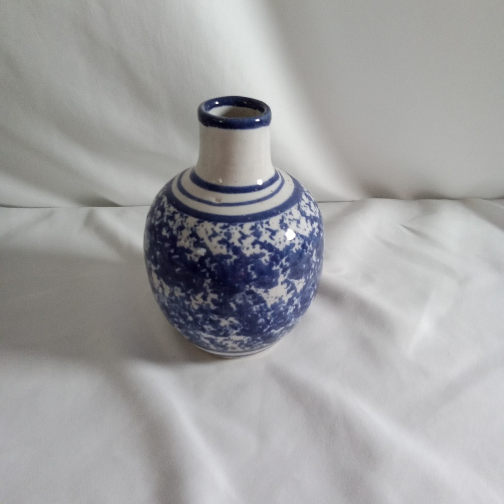 Studio Pottery Blue White Spongeware Bud Vase Signed Artisan Stoneware 5.5"